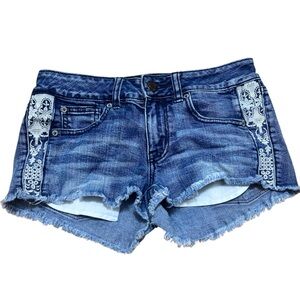 American Eagle Shortie Shorts Low Rise Shorts Size 2